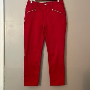 Chico’s size 00 red denim jeans. Zipper pockets. Nice condition. Ankle